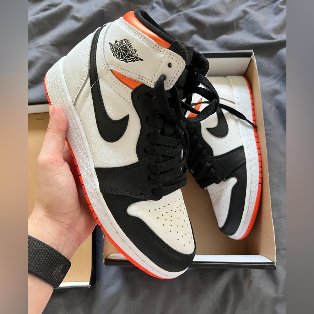 SOLD - Nike Electro Orange Jordan 1 High